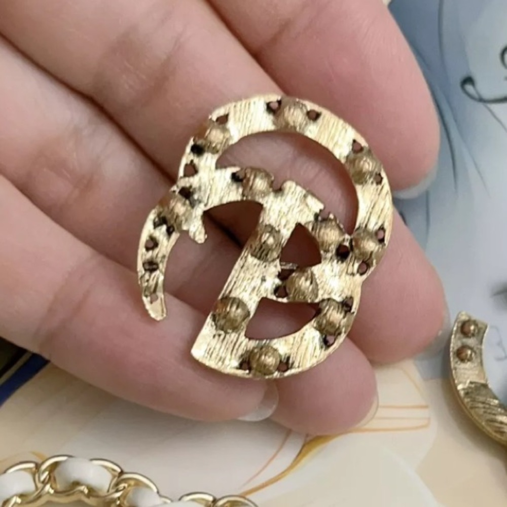 LAST ONE! Gucci Accessory - Picture 2 of 2